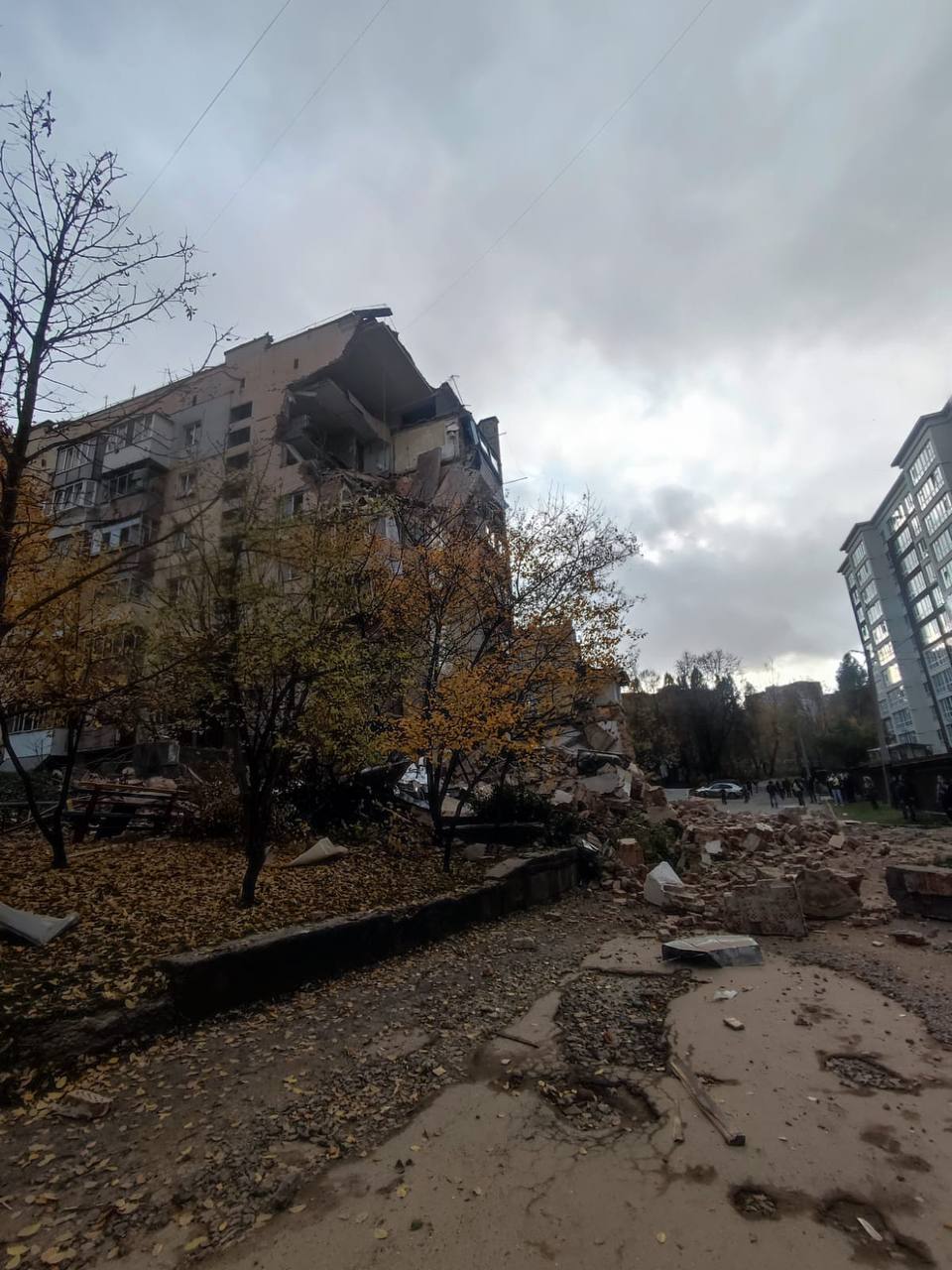 постраждалих квартир